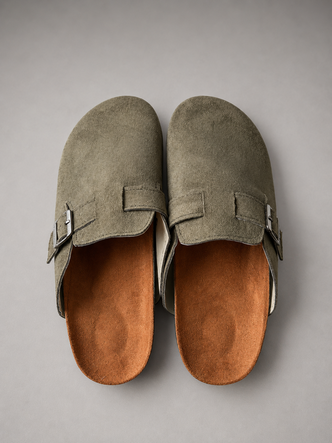 NUE Clogs Olive
